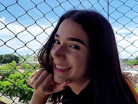 Gabbie Luna Dando a Buceta e o Cuzinho pro Dotado Foder e Encher de Porra! SQUIRTING