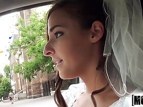 Mofos.com - Amirah Adara - Stranded Teens