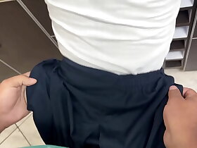 Coldness Puta de Mi Hijastra Floja Ya No quiere Cocinar y le Ofrecí Mi Guevo a Cambio de ser una Floja en Coldness Casa